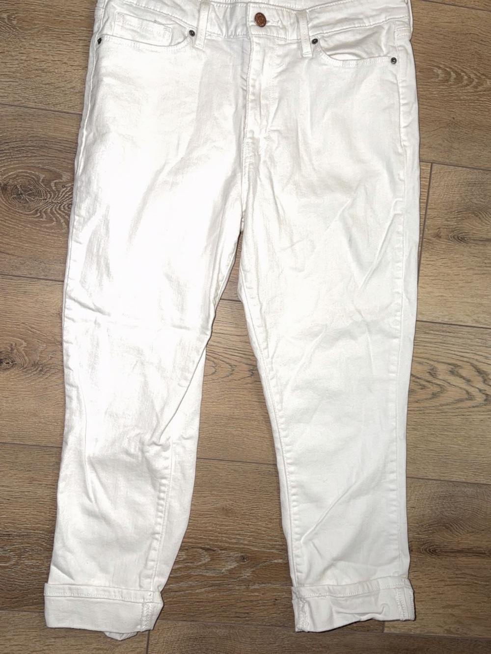 Signature Levi Strauss White Mid Rise Capri Jeans Size 8 W29